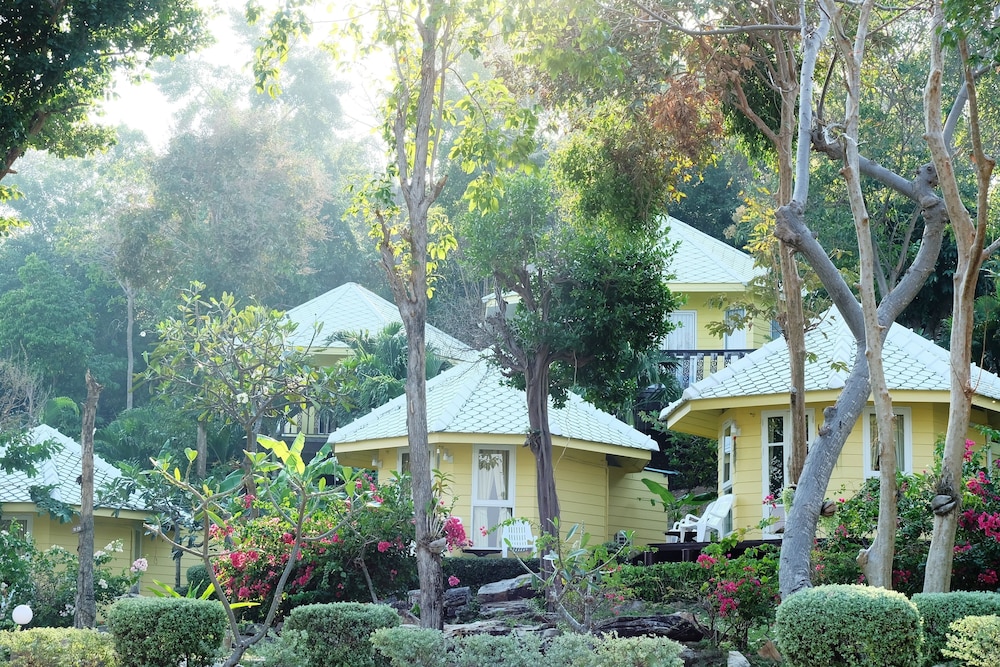 Nimmanoradee Resort