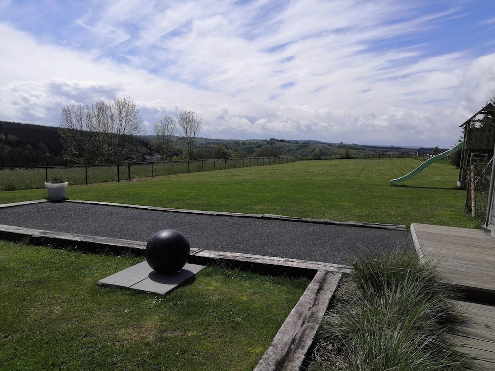 Photo 48