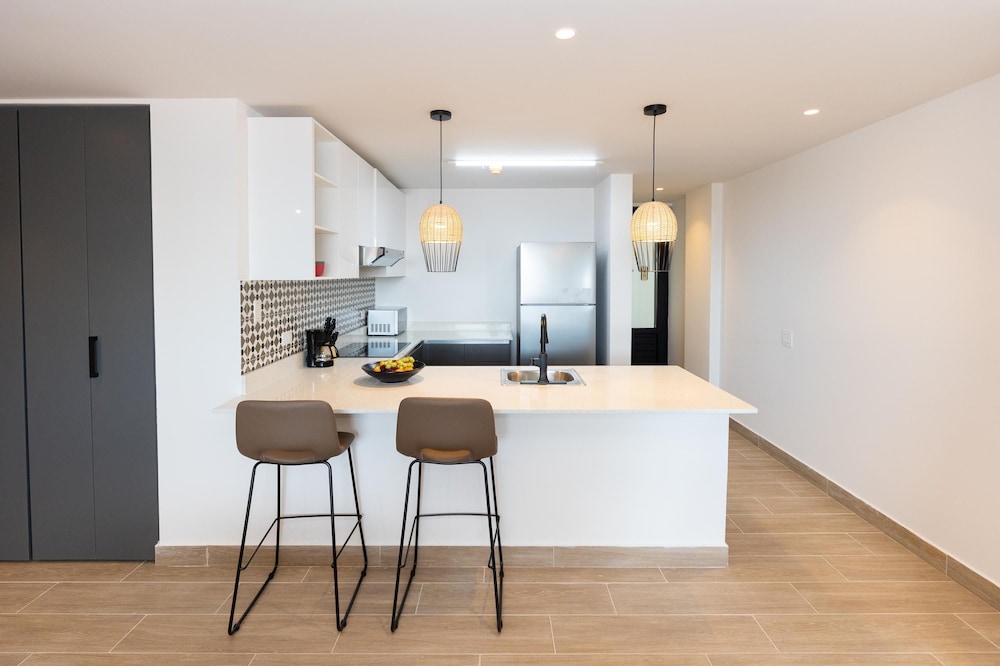 The Travelers Condo by Acomodo