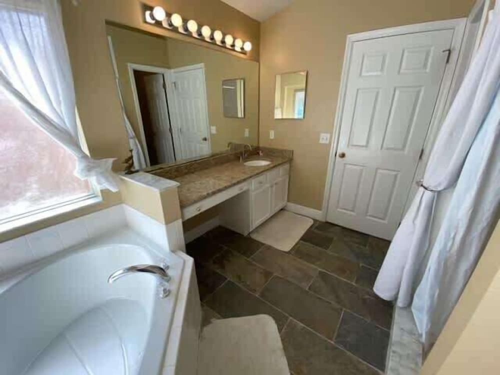 Private Pool Villa, Many Updates! Southern Dunes