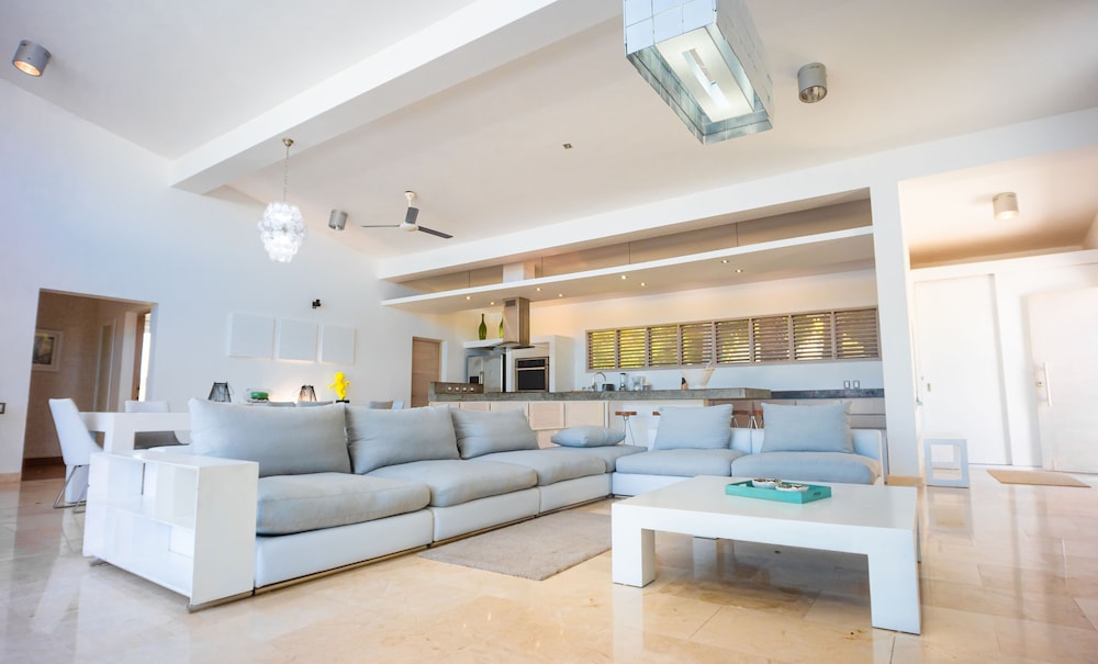 Villas Agua Dulce