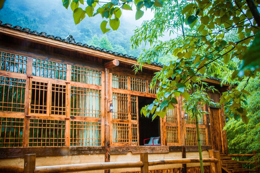 No.5 Valley Lodge