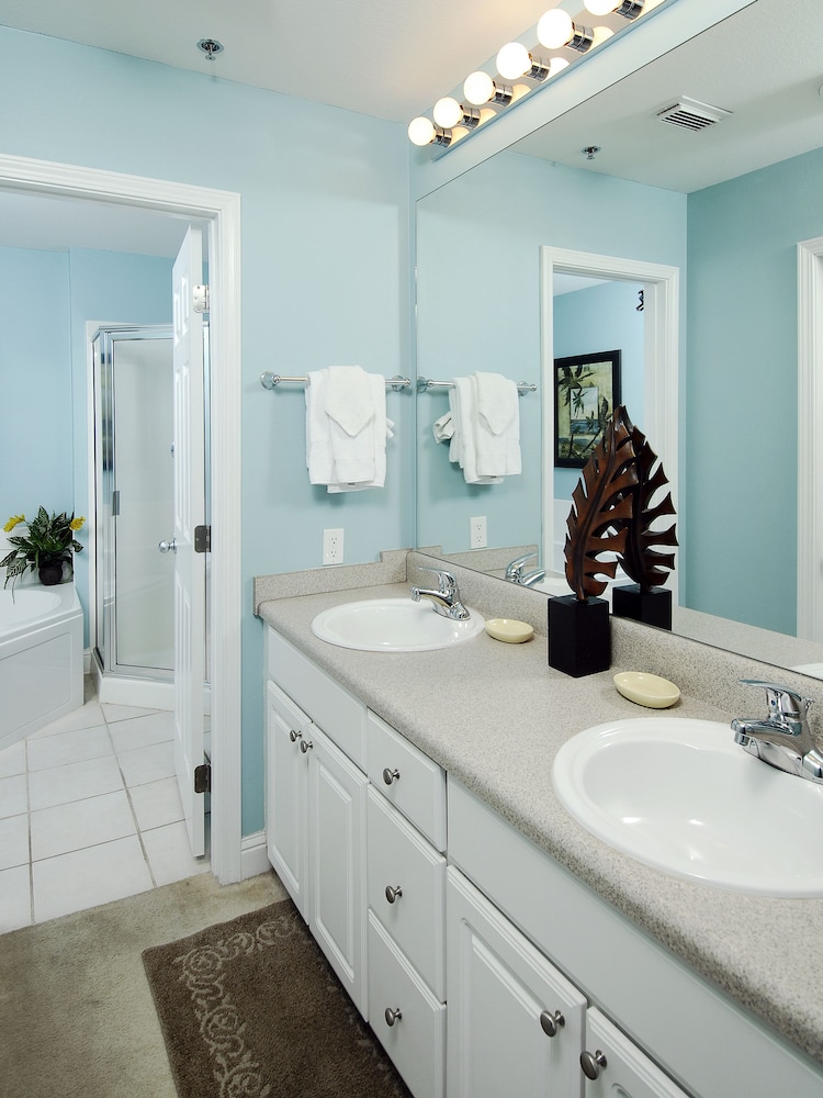 Lighthouse by Wyndham Vacation Rentals