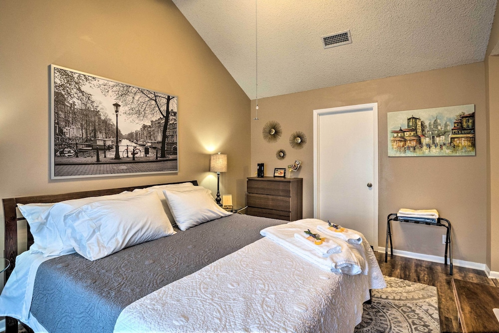 Horseshoe Bay Resort Townhome - Near Lake Lbj! - Property Image 24