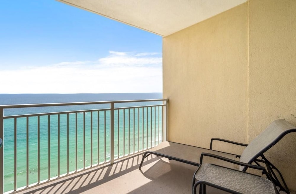 Emerald Beach 1631