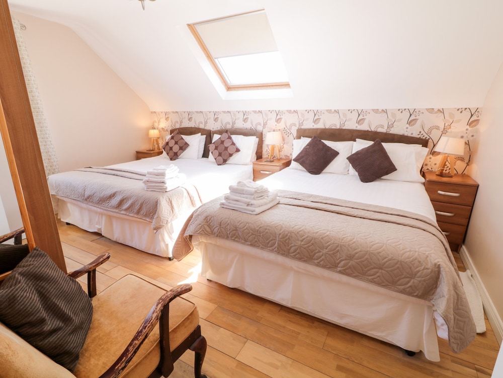 Inverbeg Cottage 2