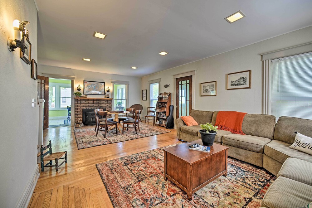 Home w/ Patio, 2 Blocks to St. Lawrence River - Property Image 13