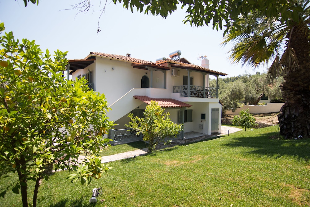 Casa Luxury Suites
