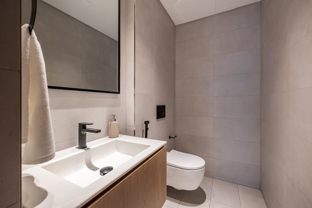 Marquise 2505 Business bay