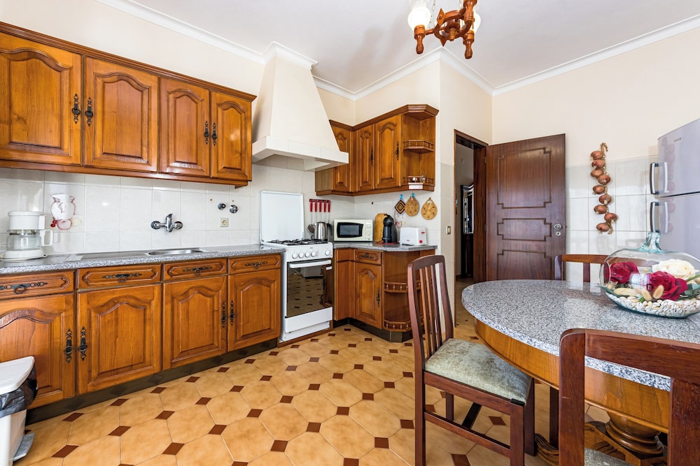 Seaside Charm in Gale - 2 Bedroom W/big Terrace