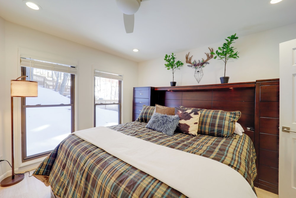 Ski, Hike & More: Beech Mountain Getaway!