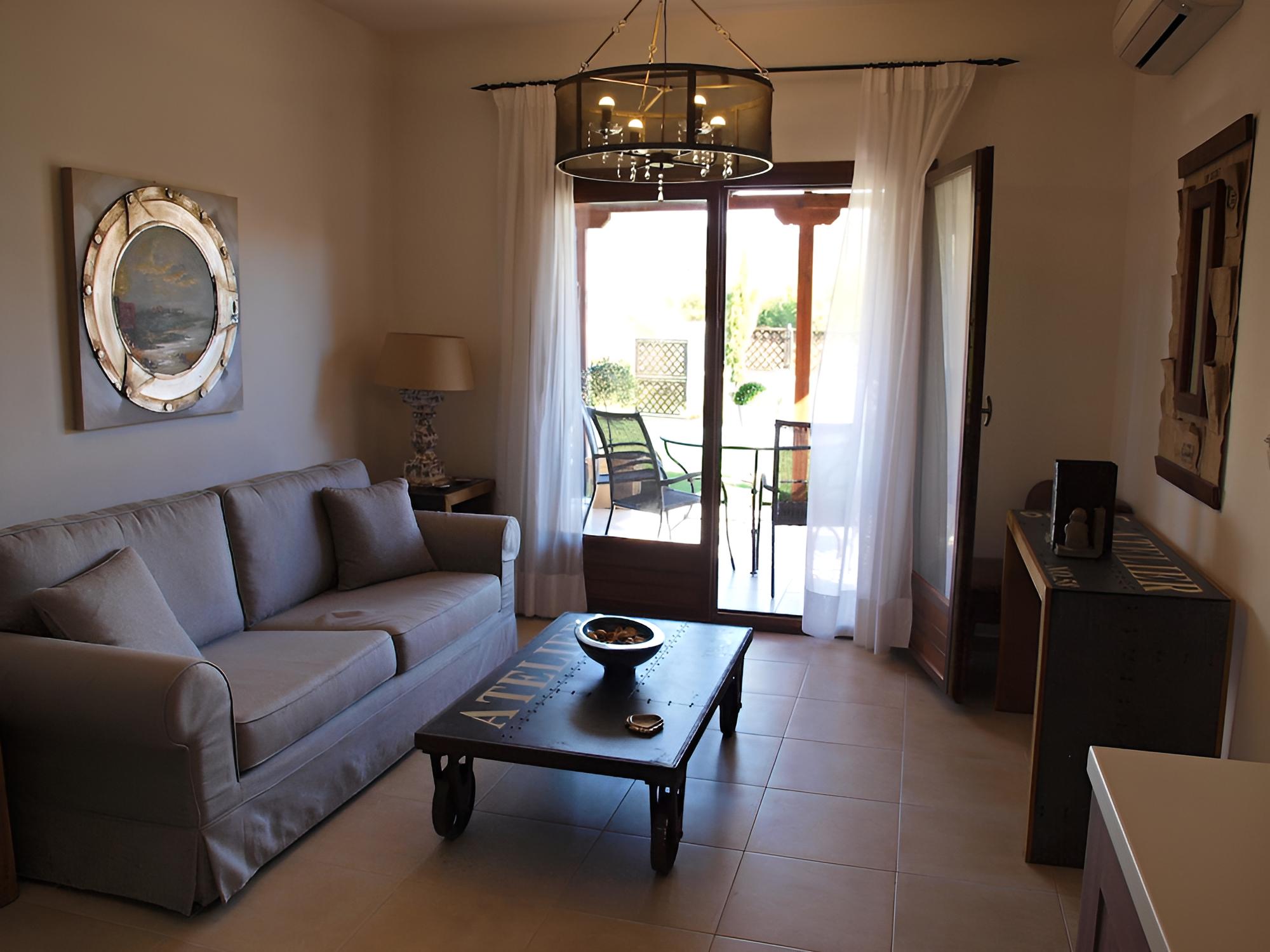 Melograno - Near Boufa Koropi Beach