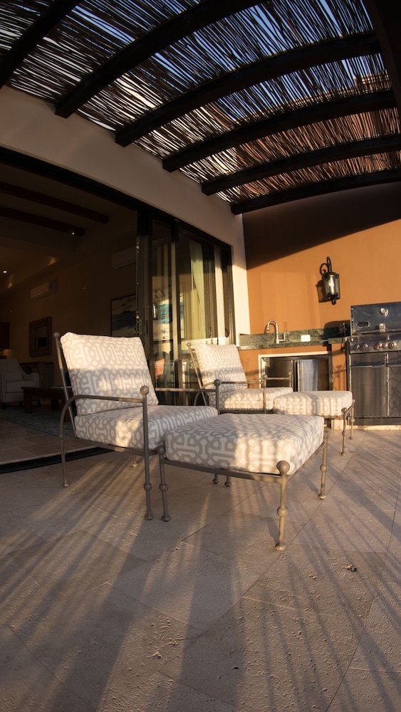 Quivira Los Cabos Condos & Homes - Vacation Rentals
