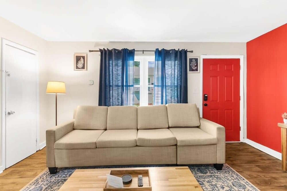 12th Ave The Bricks - Unit 1