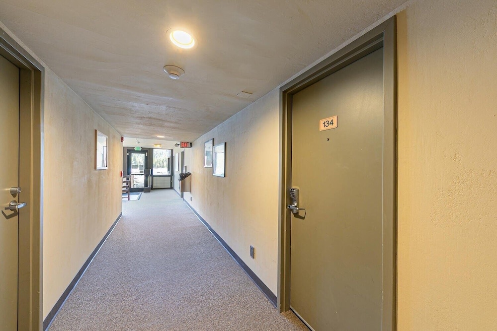 134 Bldg C 1 Bedroom Studio