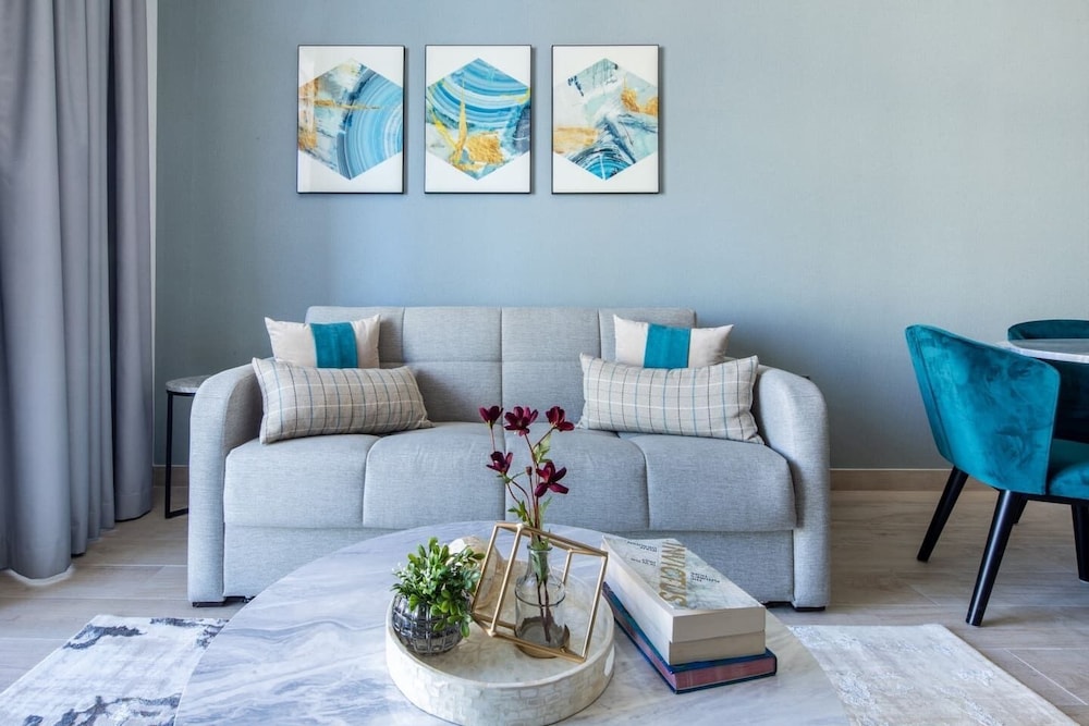 Premier & Elegant 1BR in the Heart of Dubai Marina