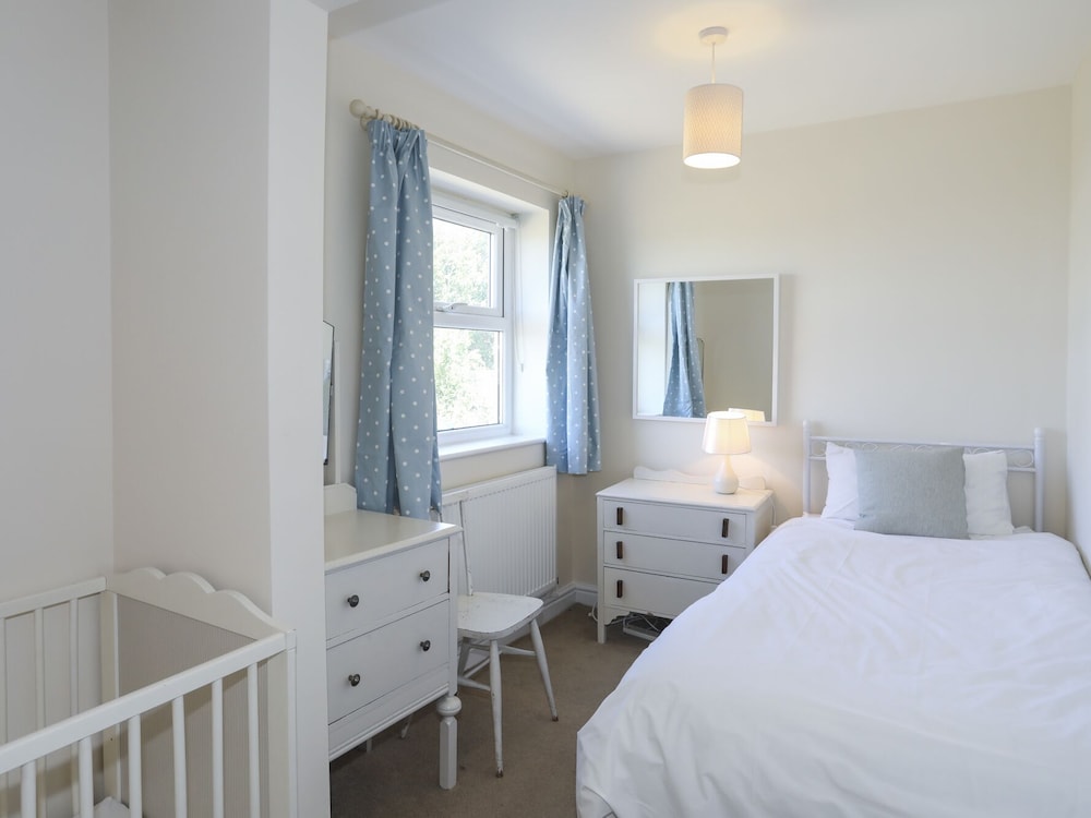 Glanrhyd Isaf