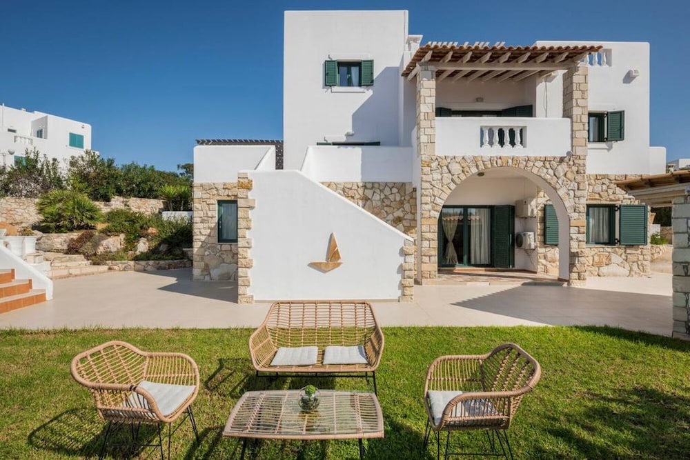 Tersanas Villas