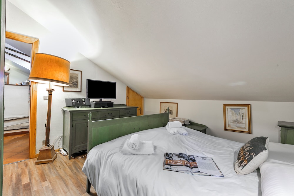 Champlas Suite