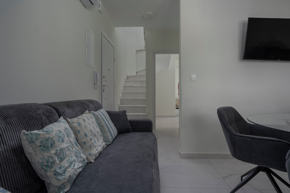 White Pearl Suites Halkidiki