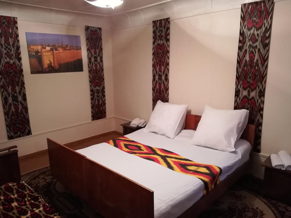 Umarxon Hostel