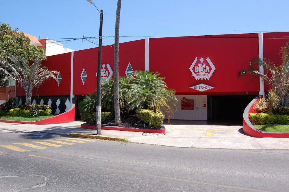 Hotel Dulce Boca - Image 1