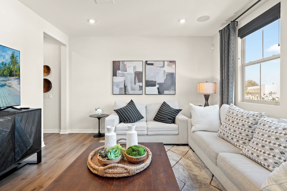 Designer 3BR El Monte Retreat Near Dtla Pasadena
