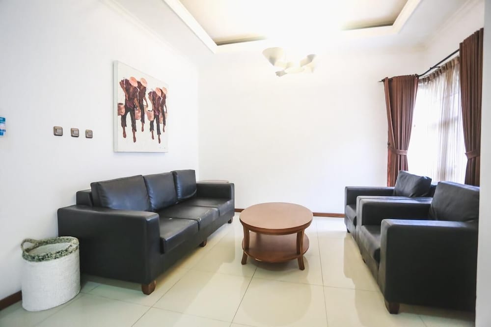 Kuldesak Villas