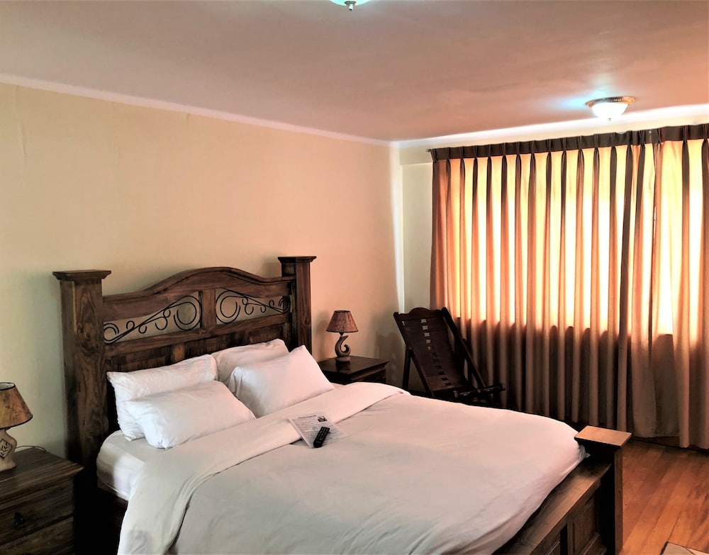Casa Skyways B&B