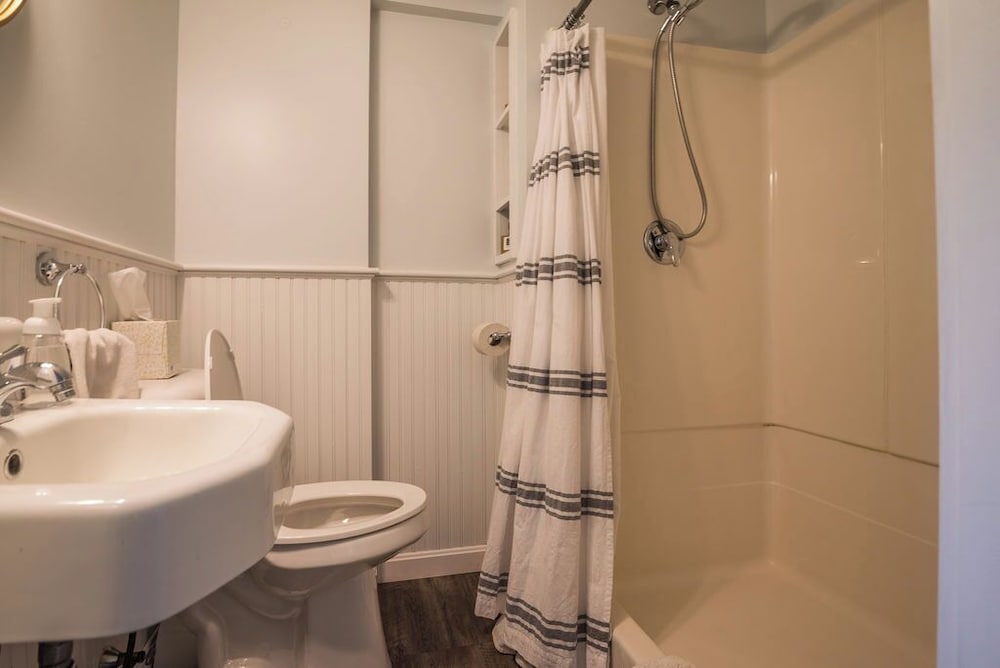 Inn at Valley Farms