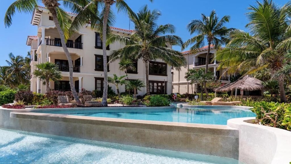 La Beliza Resort