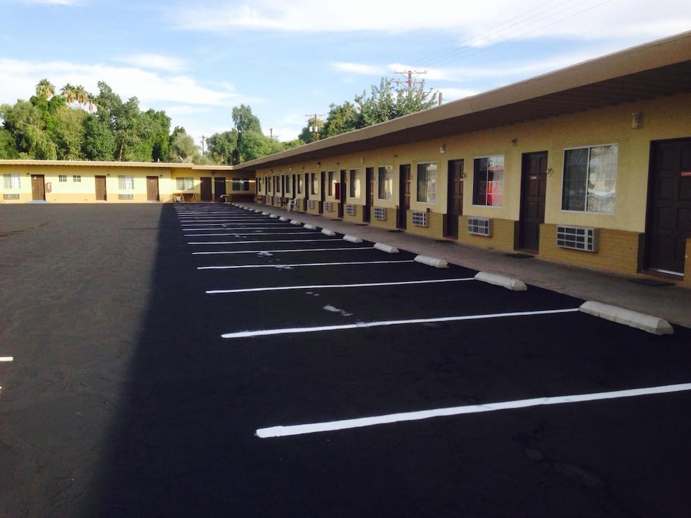 Desert Inn