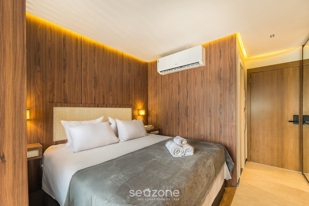 Stay With Style and Convenience in Salvador LIV