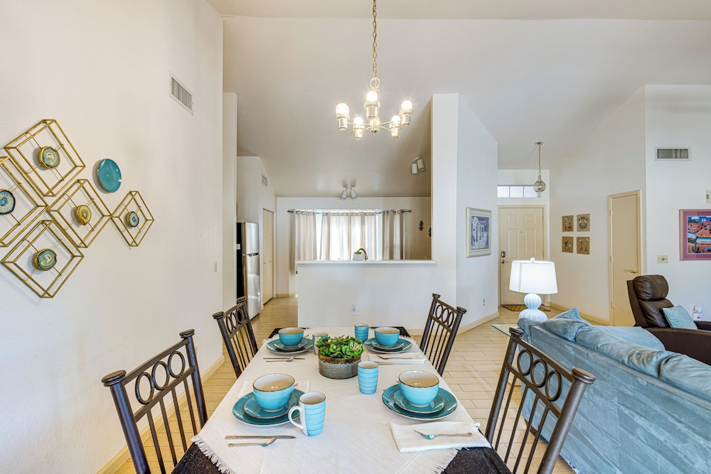 Southwest Getaway w/ Fenced Yard in Chandler!