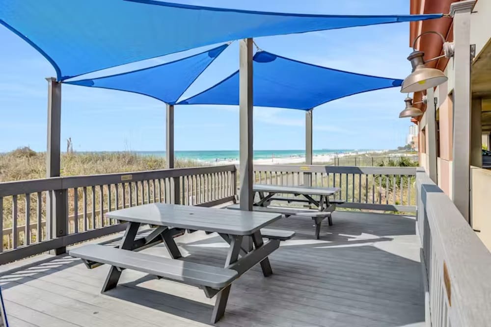 Sunrise Serenity Resort Condo!