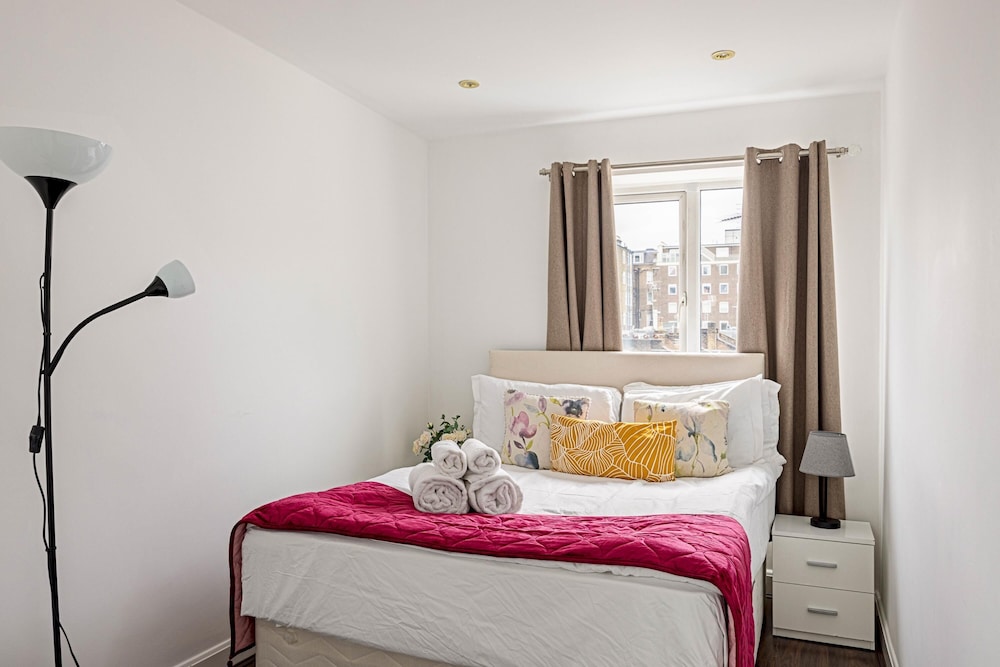 6-bedroom LUX House Next to Hyde Park Marble Arch