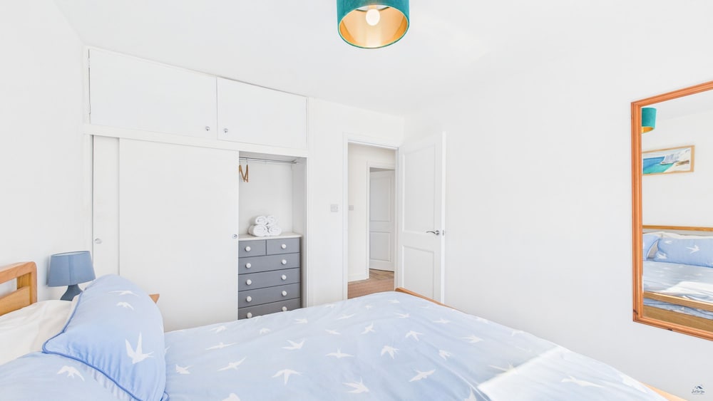 Sea Breeze Your Coastal Sanctuary in Sandown