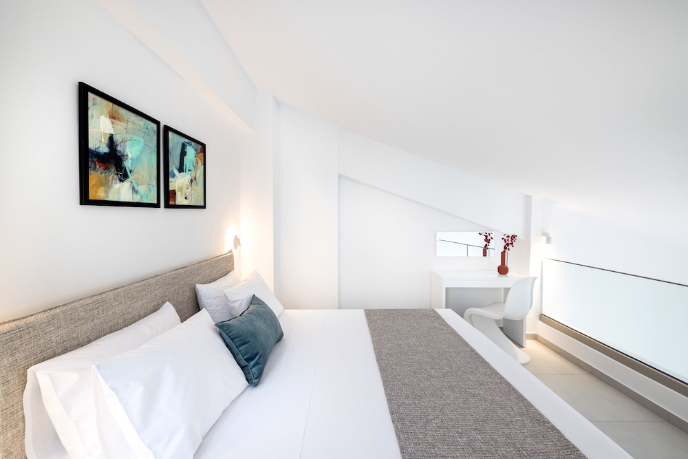 Creta Sun apartments