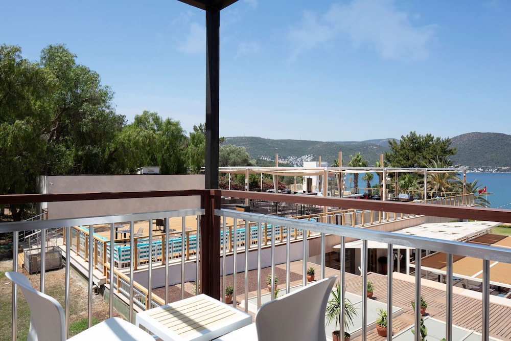 DoubleTree by Hilton Bodrum Isil Club Resort - ULTRA HER ŞEY DAHIL - Image 131