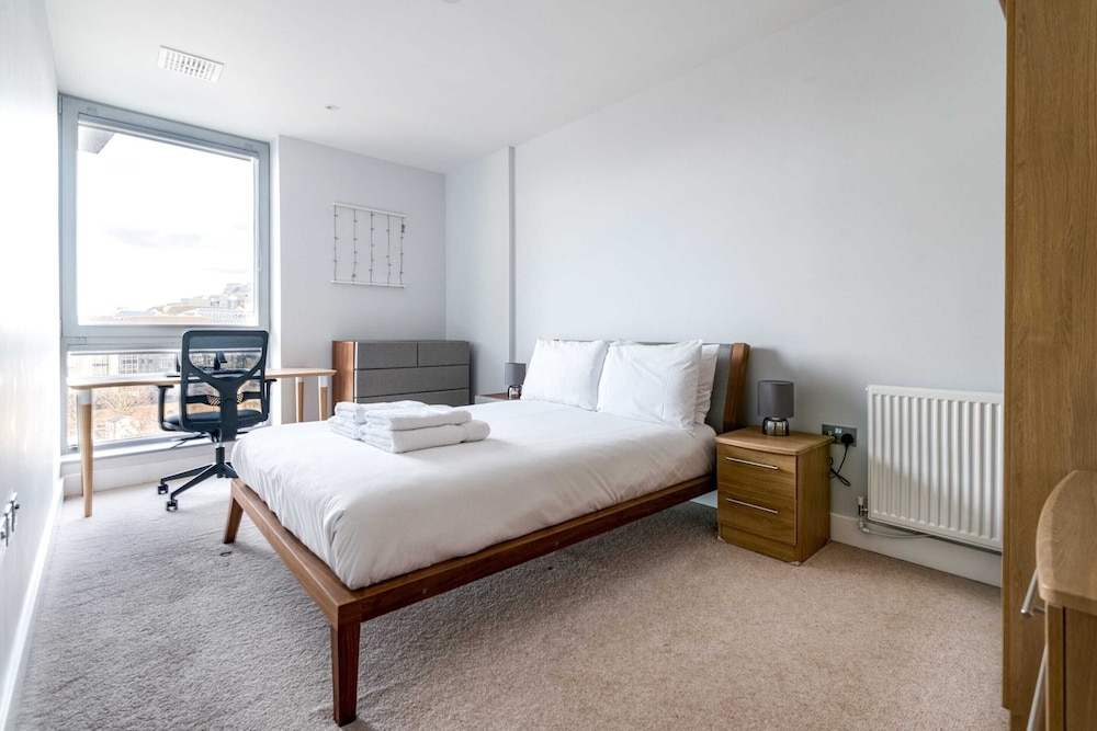 New Development Canary Wharf Flat
