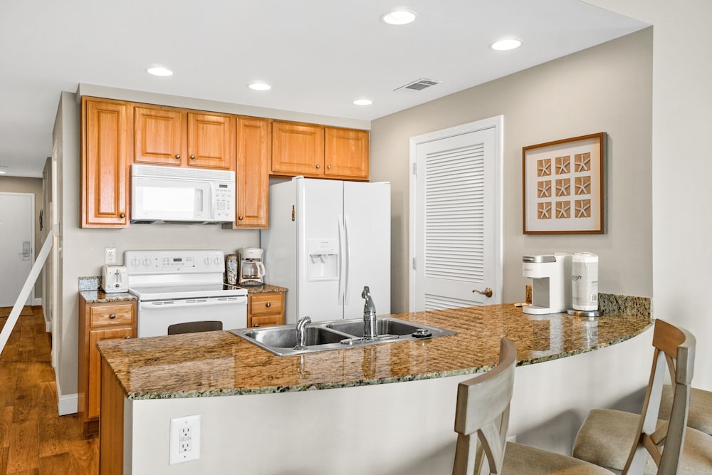 Splash Beach Resort by Panhandle Getaways