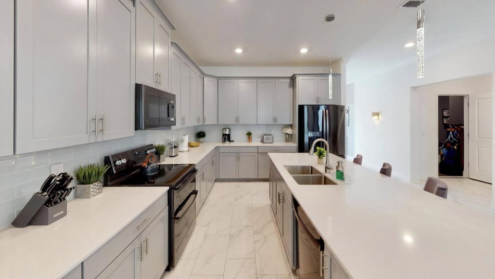 Adventure And Beautiful At Storey Lake - 6Br 5Ba
