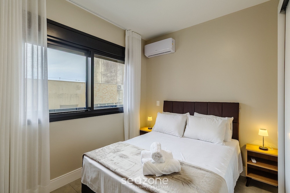 Apartment in Condominium With Gym in PoA - Ips0701