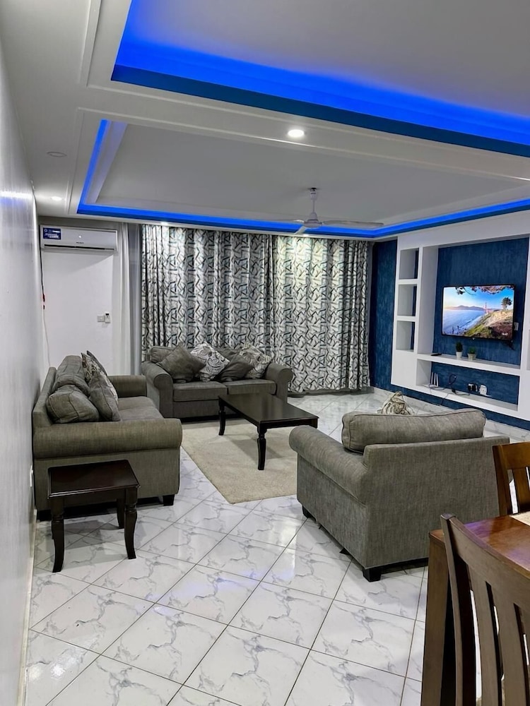 Clalem Apartments & Suites
