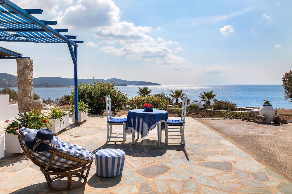 Sea View Studios