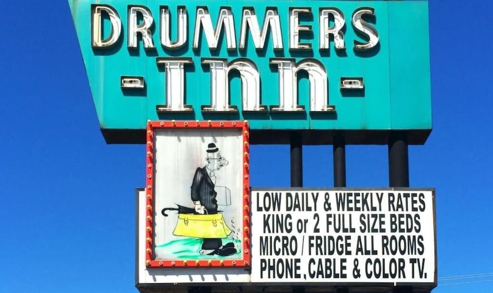 Drummers Inn view 3