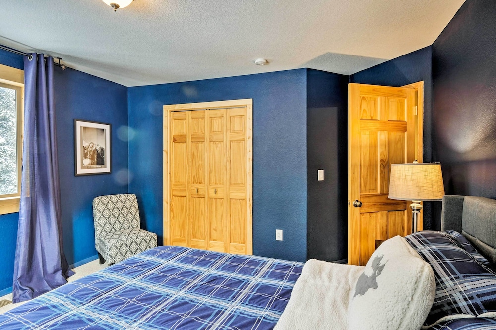 Secluded Alpine Home in Alma w/ Mountain Views! view 3