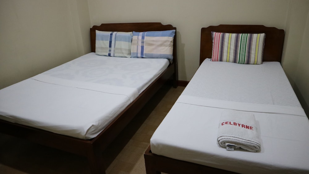 Celbyrne Pension Hauz