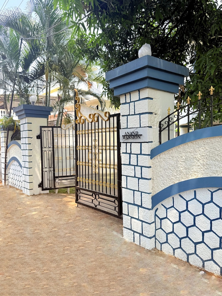 Anand Mansion