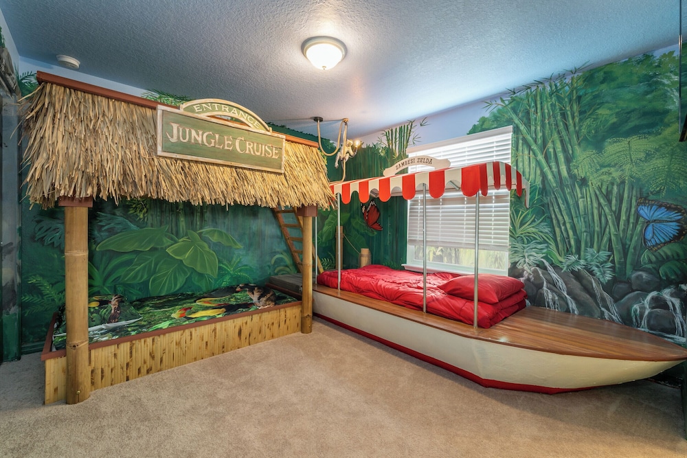 New Jungle Adventure 9BR Villa by Disney